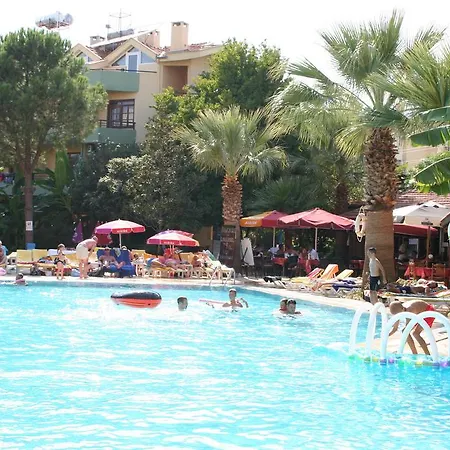 מלון Club Palm Garden Keskin 3*