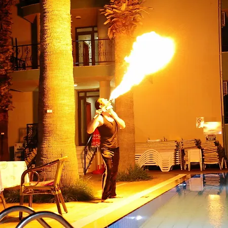 Hotell Club Palm Garden Keskin